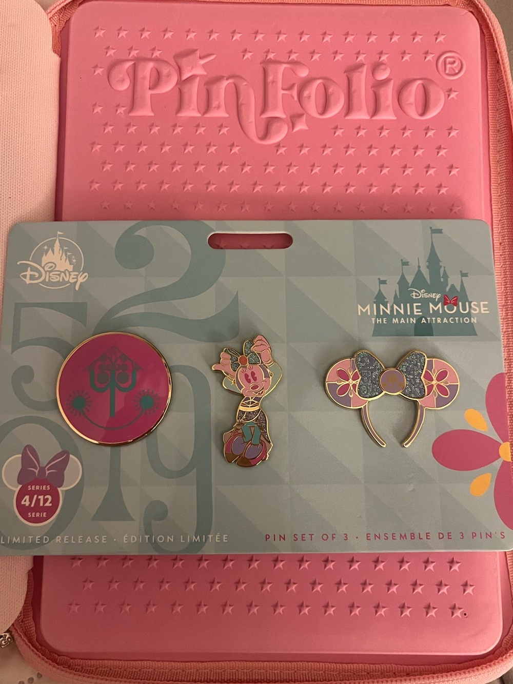 The Main Attraction It’s A Small World Disney Pin Set